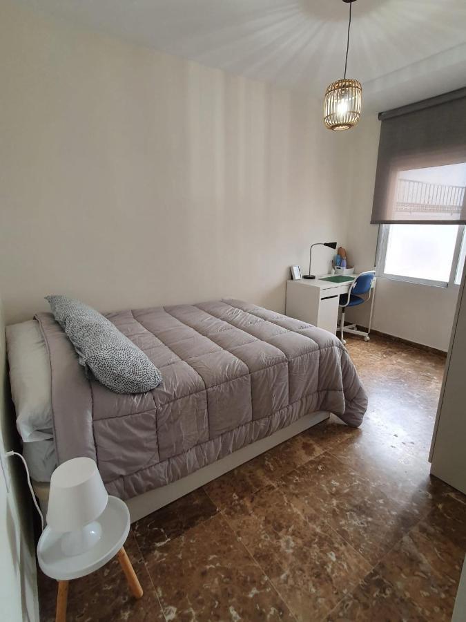 Appartement Apartamento 5 Minutos Centro Reformado. à Málaga Extérieur photo