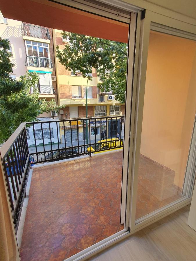 Appartement Apartamento 5 Minutos Centro Reformado. à Málaga Extérieur photo