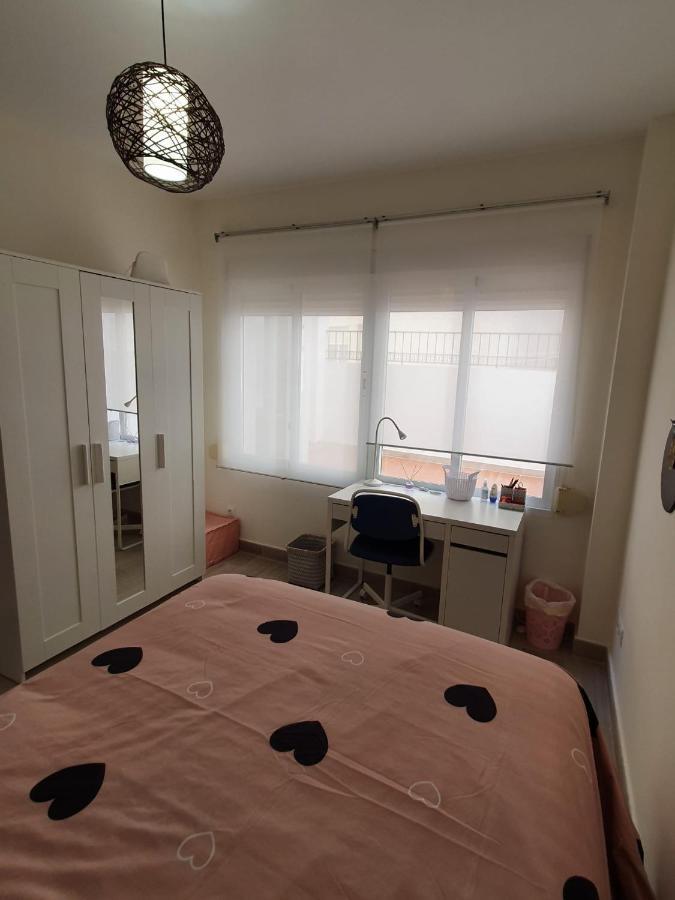 Appartement Apartamento 5 Minutos Centro Reformado. à Málaga Extérieur photo